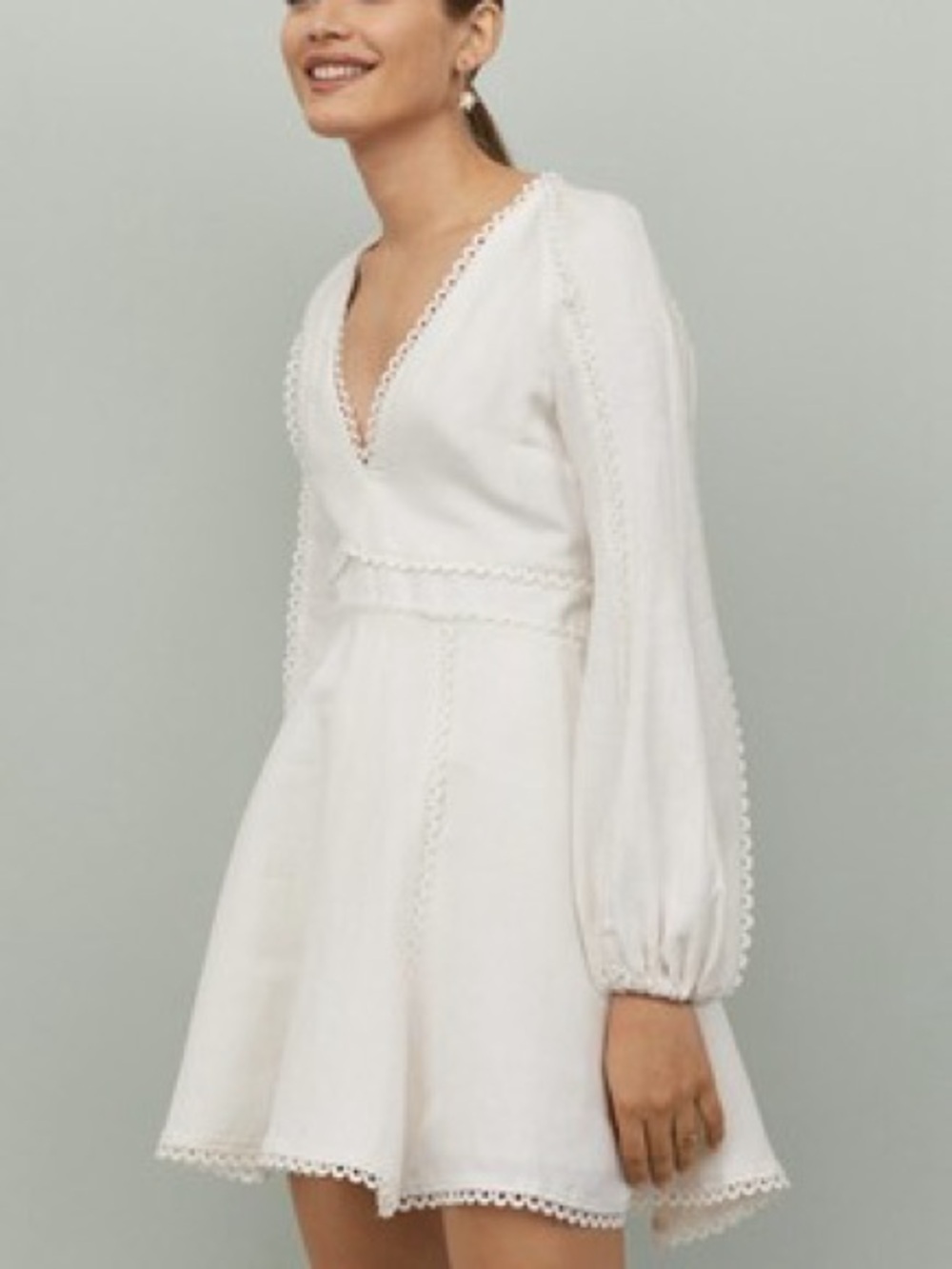 White Linen V-Neck Long Sleeve Mini Dress